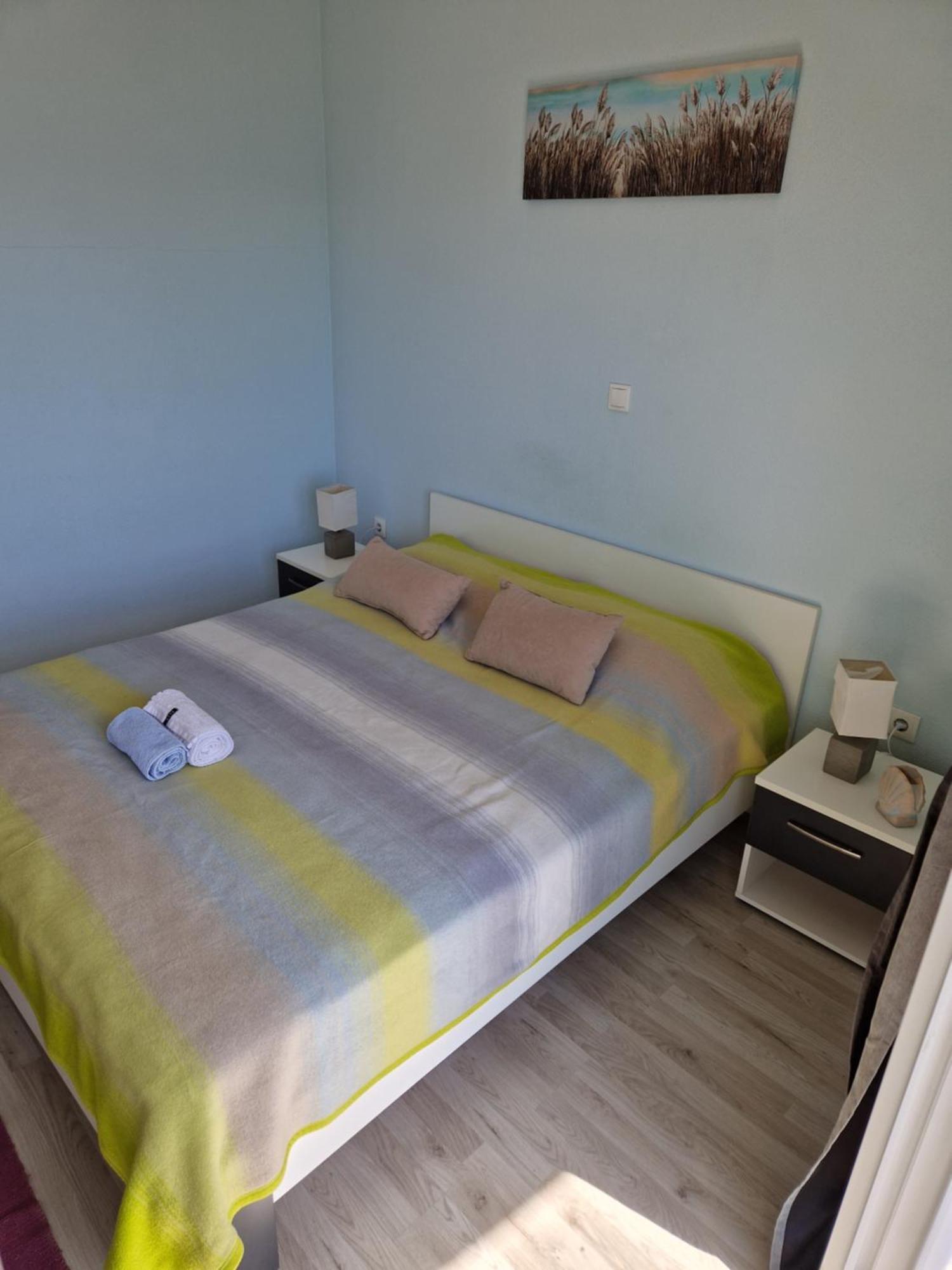 Apartments Ivano Klek Pokoj fotografie